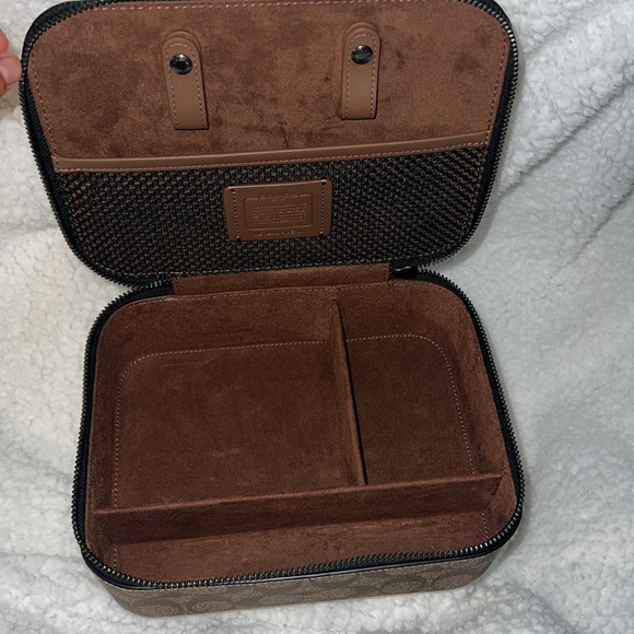 Coach Men 🤎 - Picture 5 of 5